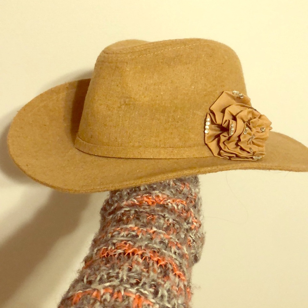 Cowgirl hat
